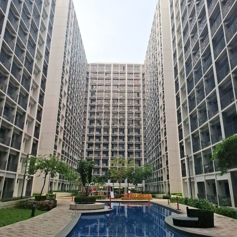 Shore Residences