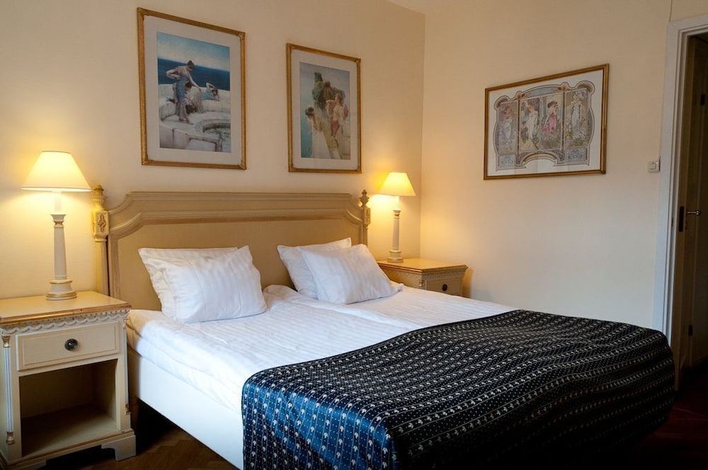 Mayfair Hotel Tunneln 24