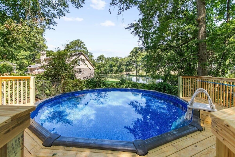Valley Lake Gem