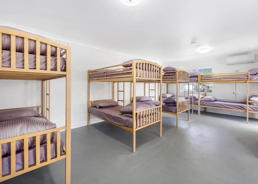 Surf Inn Boutique Backpackers