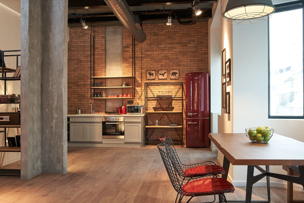 Kolonaki 8 - Design Suites & Lofts