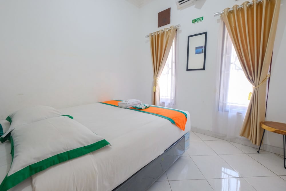 Homestay Jogja Dekat Masjid Jogokaryan by Simply Homy view 2