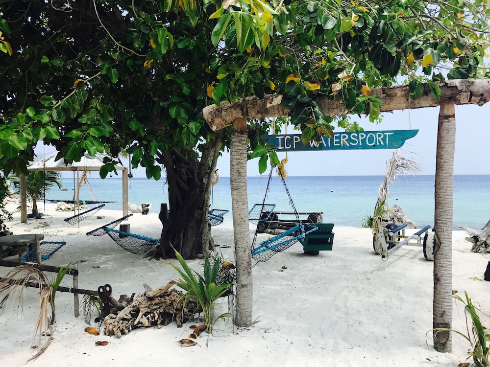 Noovilu Suites Maldives