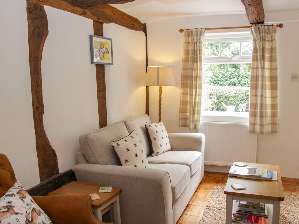 Wattle Cottage