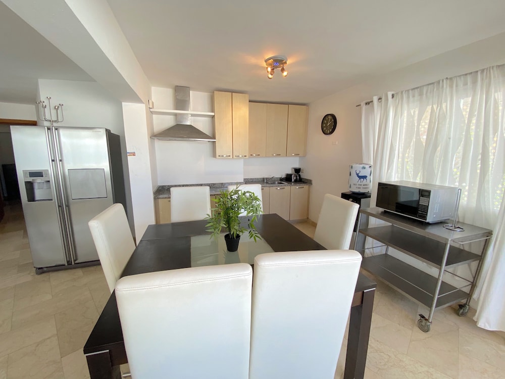 TROPICAL VILLAS playa LOS CORALES