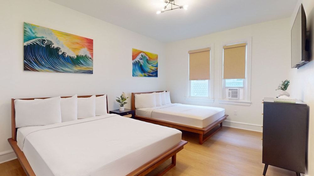 Pleasantville Vacations - The Cove - Property Image 3