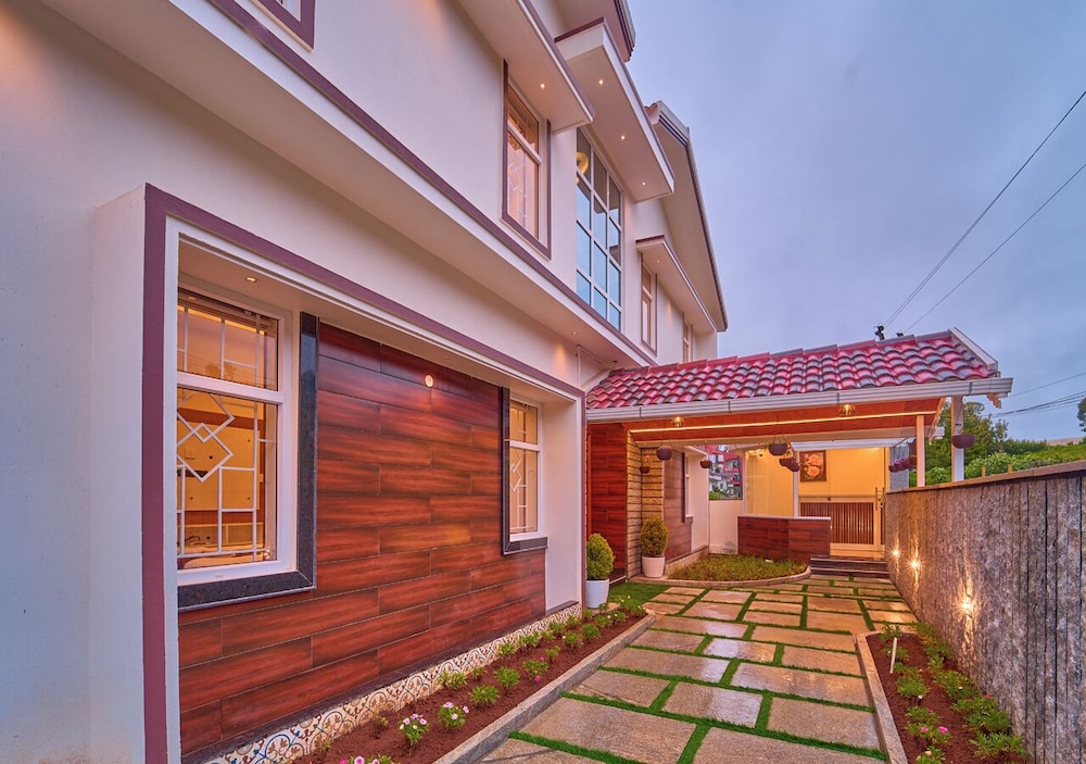 Villa Terra Verde by VOYE HOMES