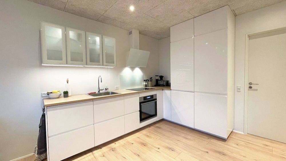 Cozy Ocean View Apartment in Hoyvík, Faroe Islands