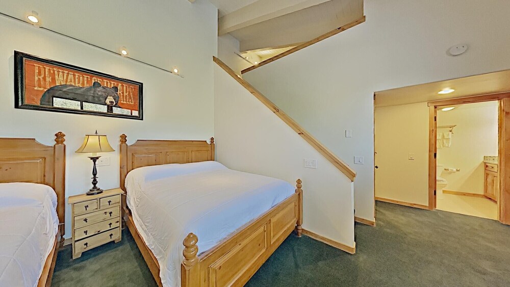 Mammoth Mountain Vacation Condos
