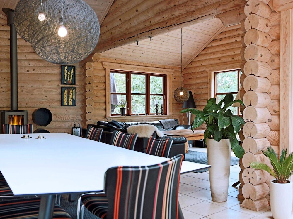 Lavish Holiday Home in Hadsund near Sea view 5