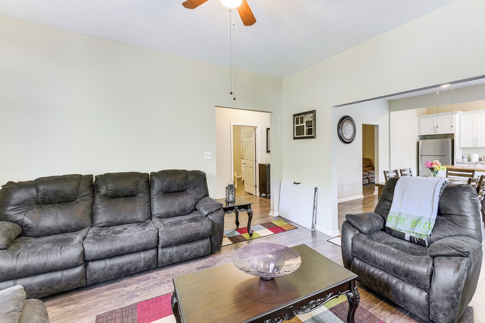 'doris & Susan's Place' - Historic Tuskegee Home