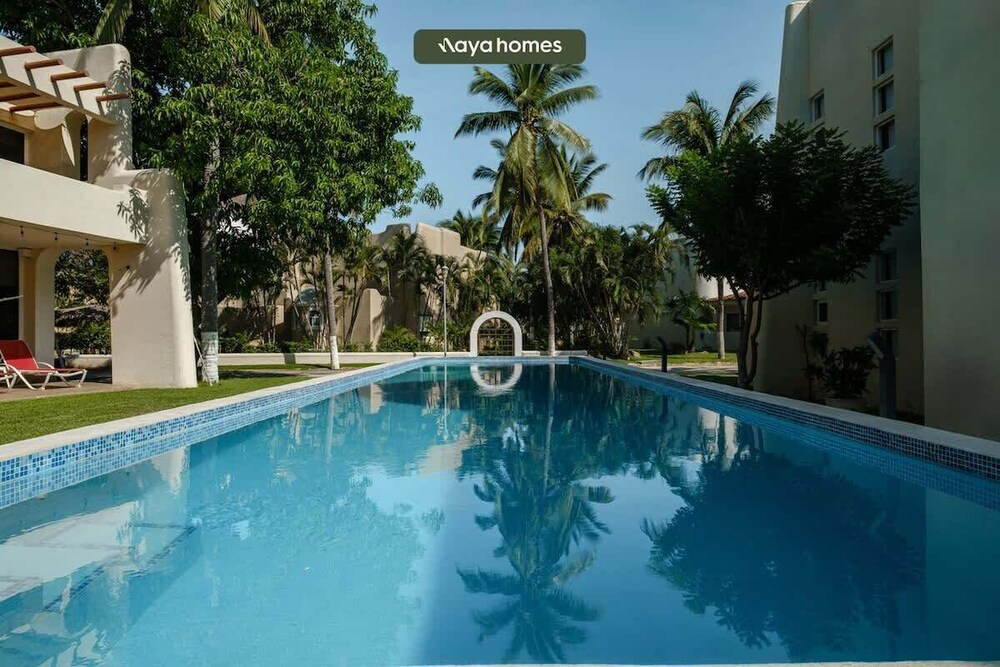 Amazing House -private Pool - Tennis - Paddle Cour