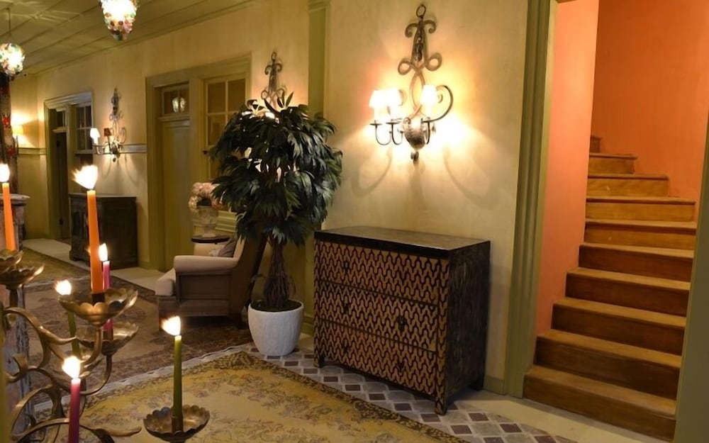 Marge Otel - Image 26