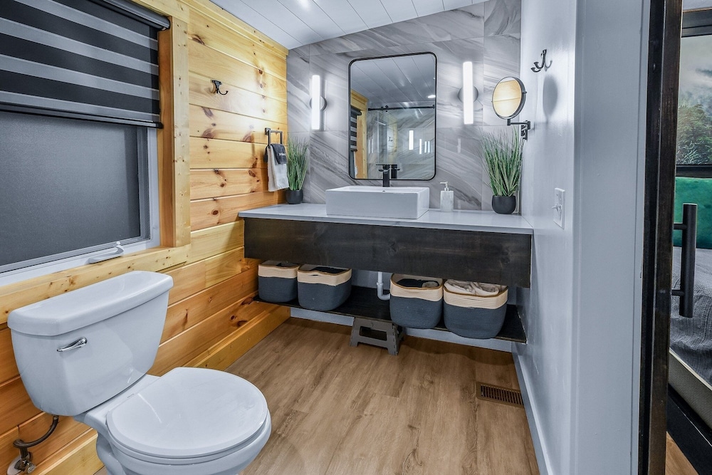 Creekside Retreat 3 Bedroom Cabin