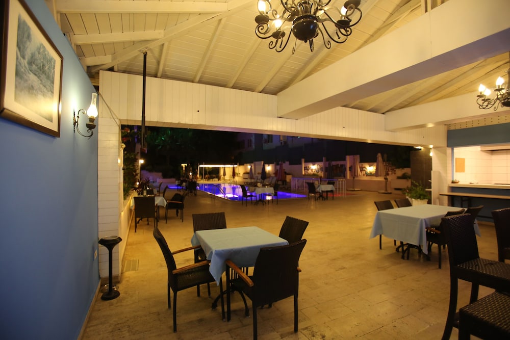 Melissa Moment Apart - Image 11