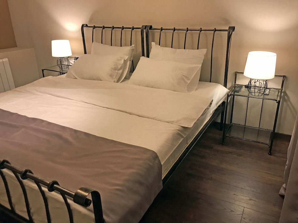 OC Apartments