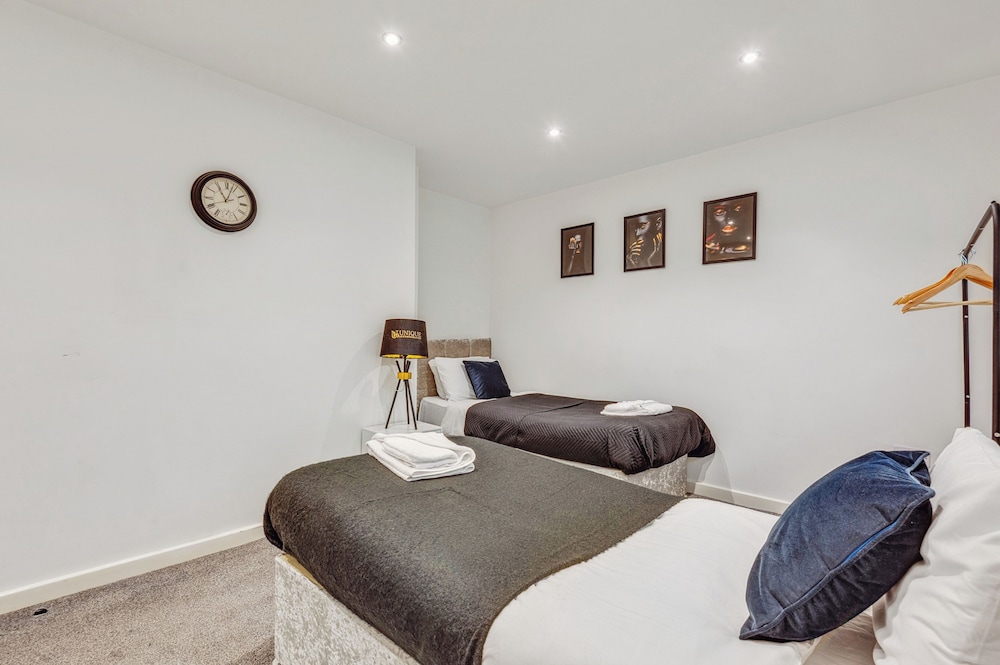 Central Liverpool Retreat