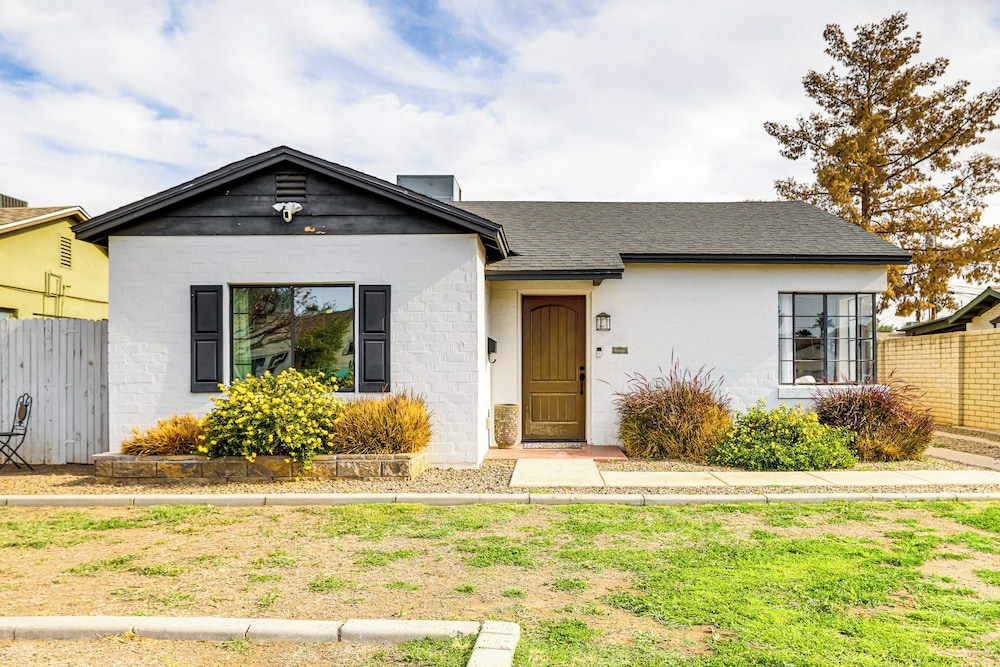 1 Mi to Grand Ave: Modern Home w/ Spacious Yard!