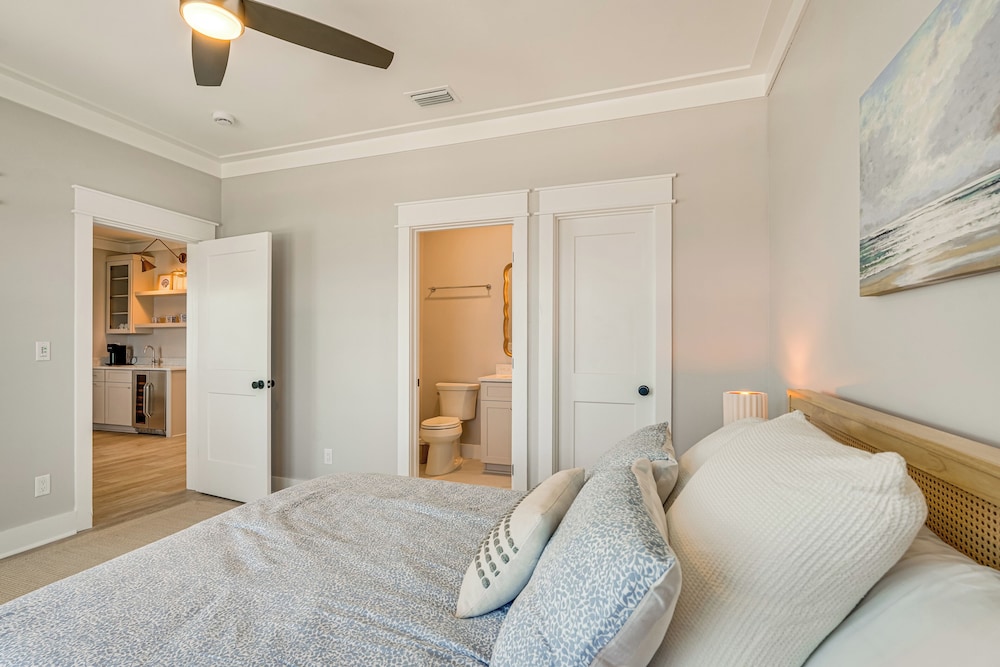 5,000+ Sq Ft! Luxe Beachfront House in Port St Joe
