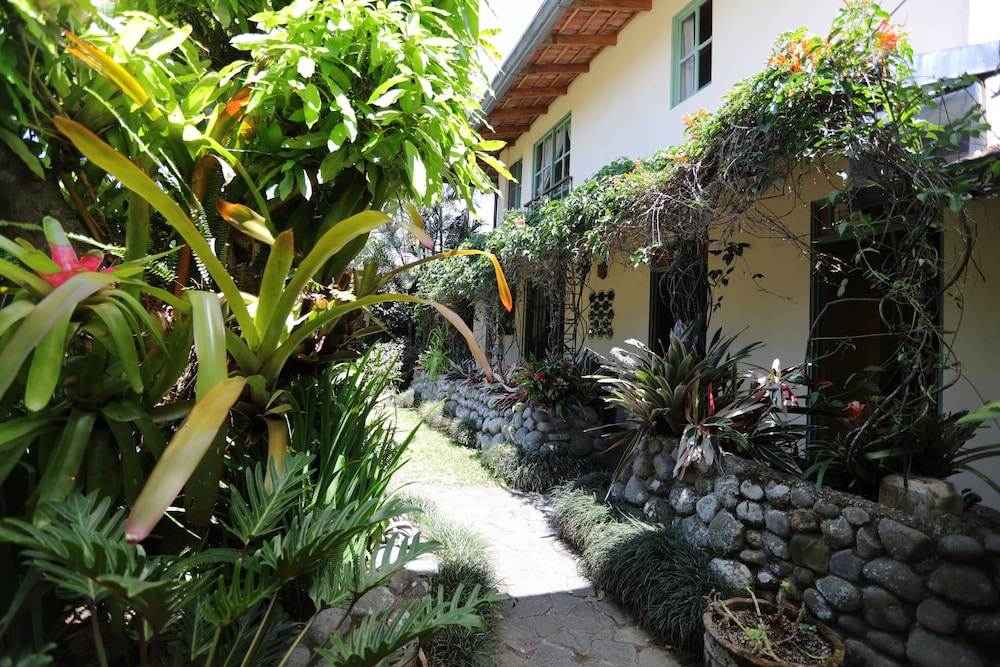 Tierra Magica BB and Art Studio - Property Image 11