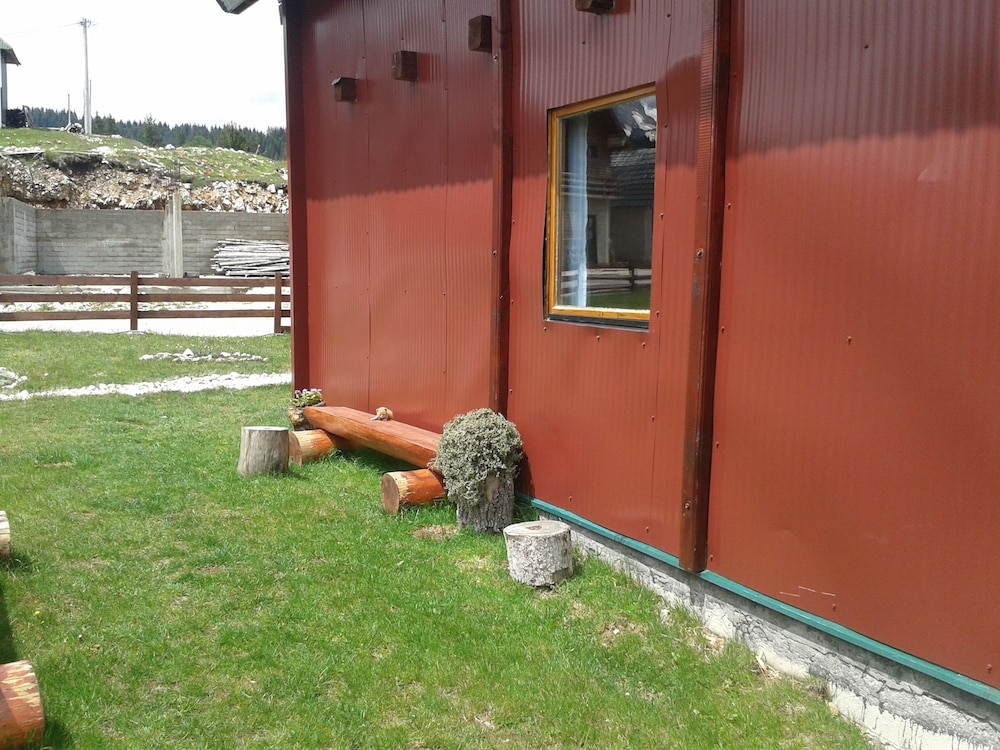 Photo 38