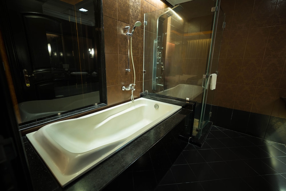 Fields Plaza Hotel, photo 49