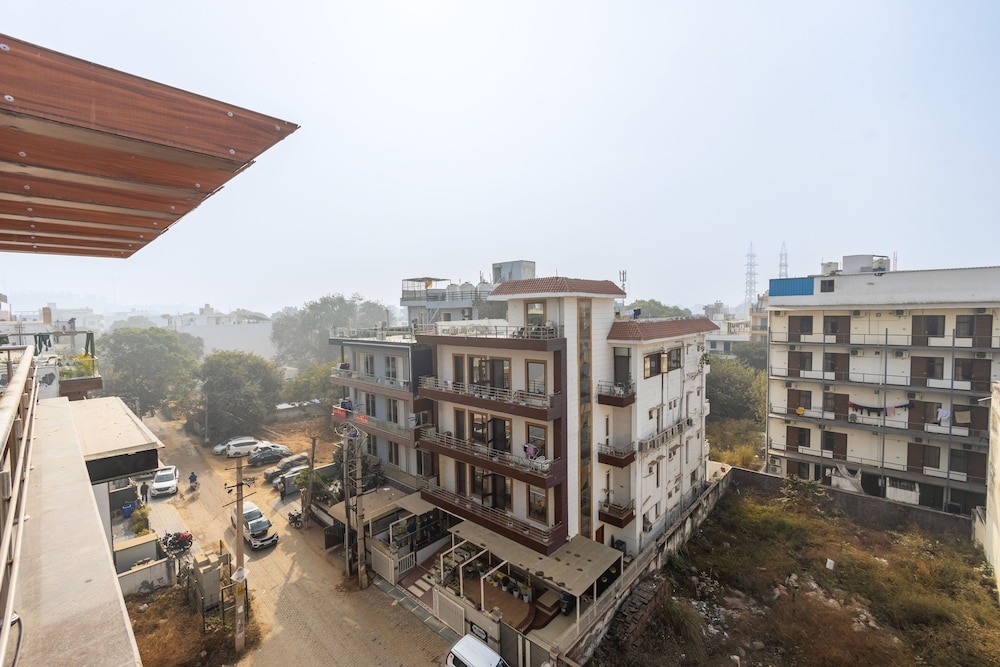 The global hotel by golden place
