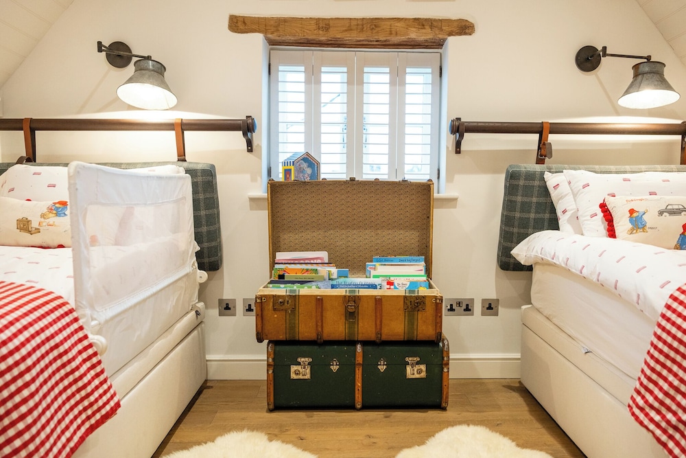 Stunning 6 BB Cottage & Annexe