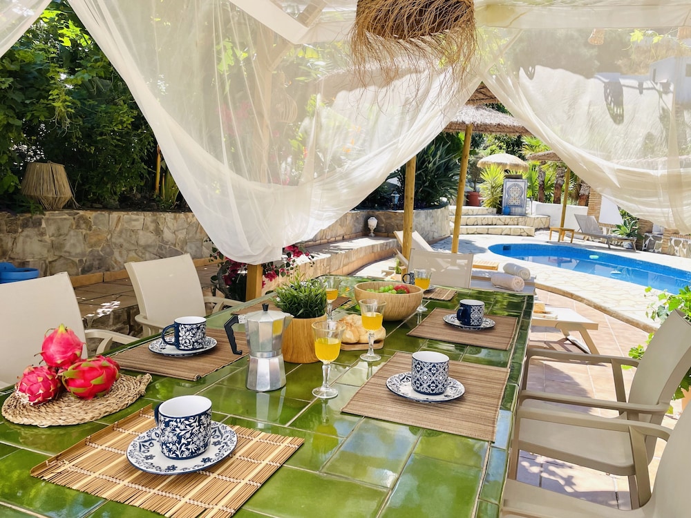 Villa Jina con Piscina by At Home Costa del Sol