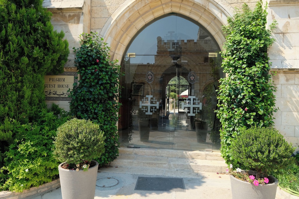 St. George’s Cathedral Pilgrim Guesthouse – Jerusalem