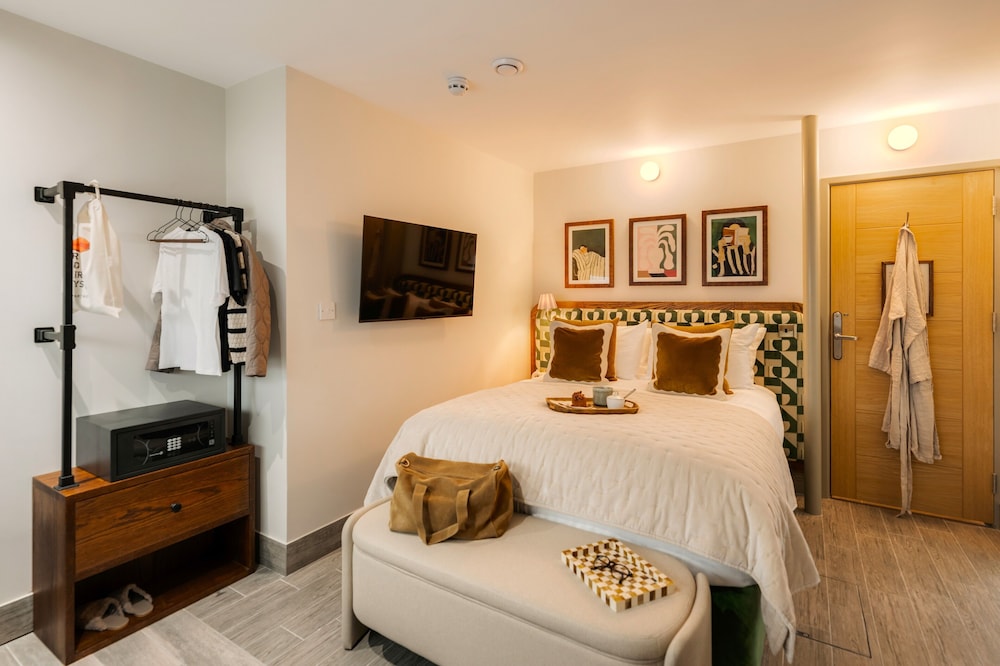 Tower Bridge Road Your Apartment
