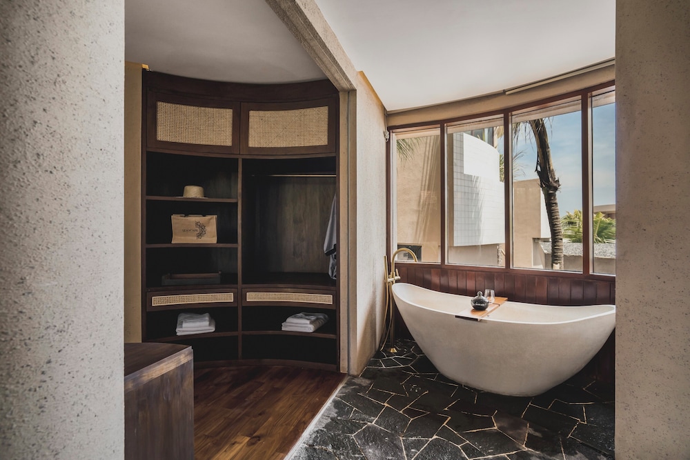 Seascape Resort & Spa Uluwatu by Ini Vie Hospitality