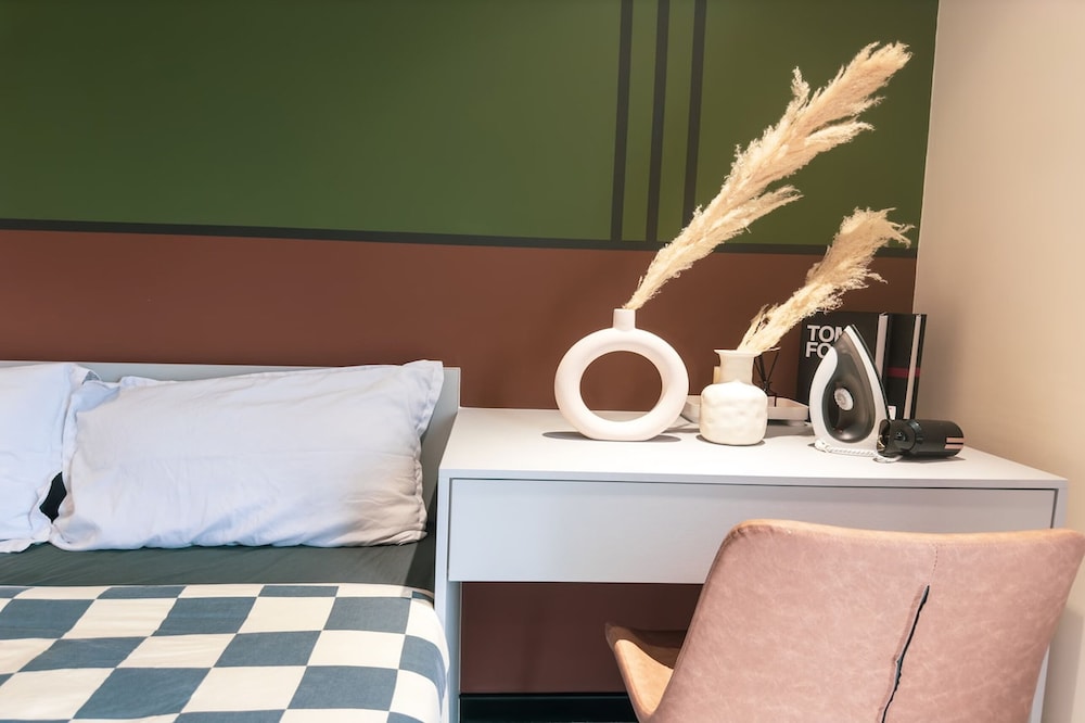 Neu Suites Horizon View Apartments
