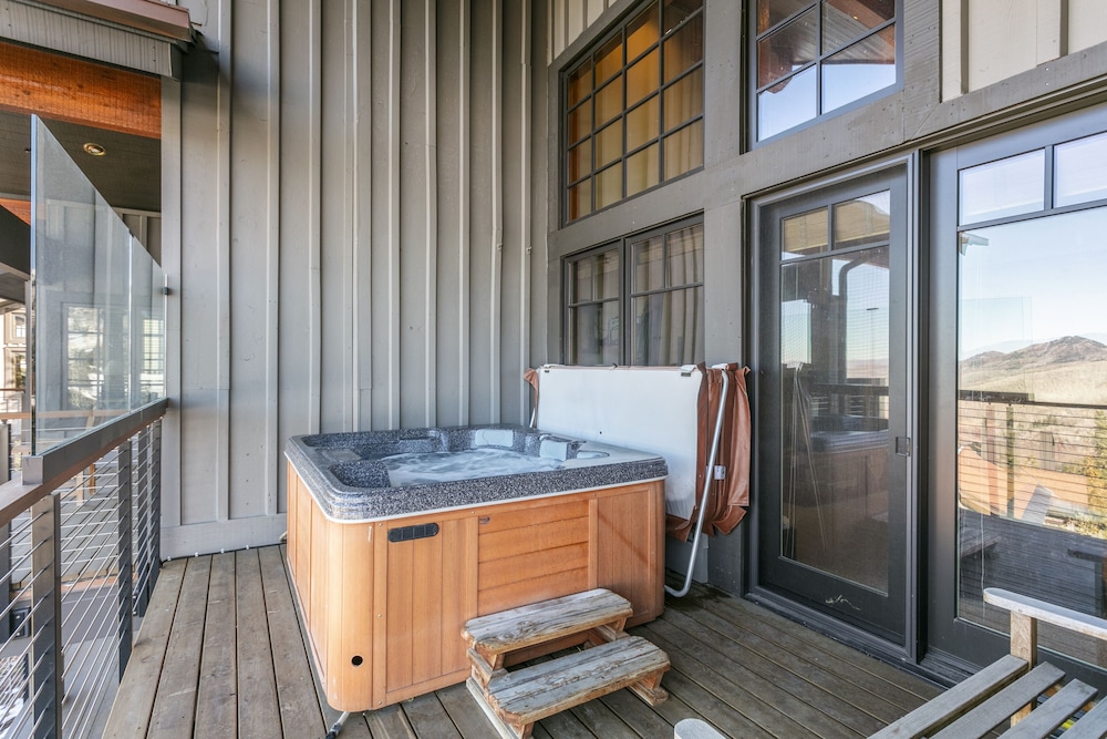 Stag Lodge At Deer Valley Resort - 4 Bed - Spa #37 4 Bedroom Condo