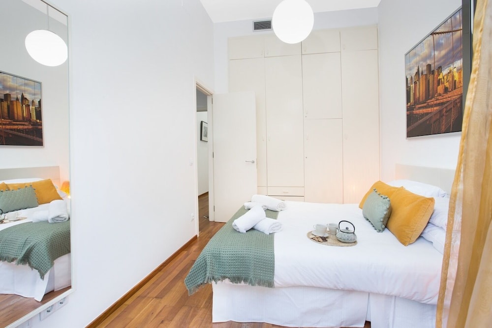 Stay U-nique Apartments Balmes