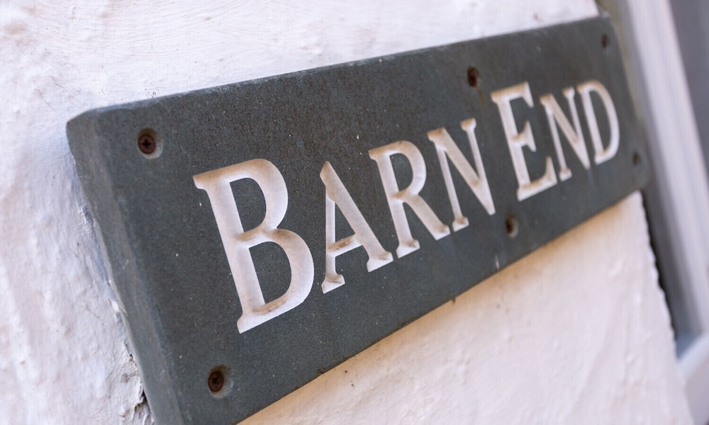 Barn End