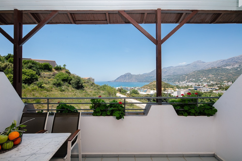 Anthos Apartments