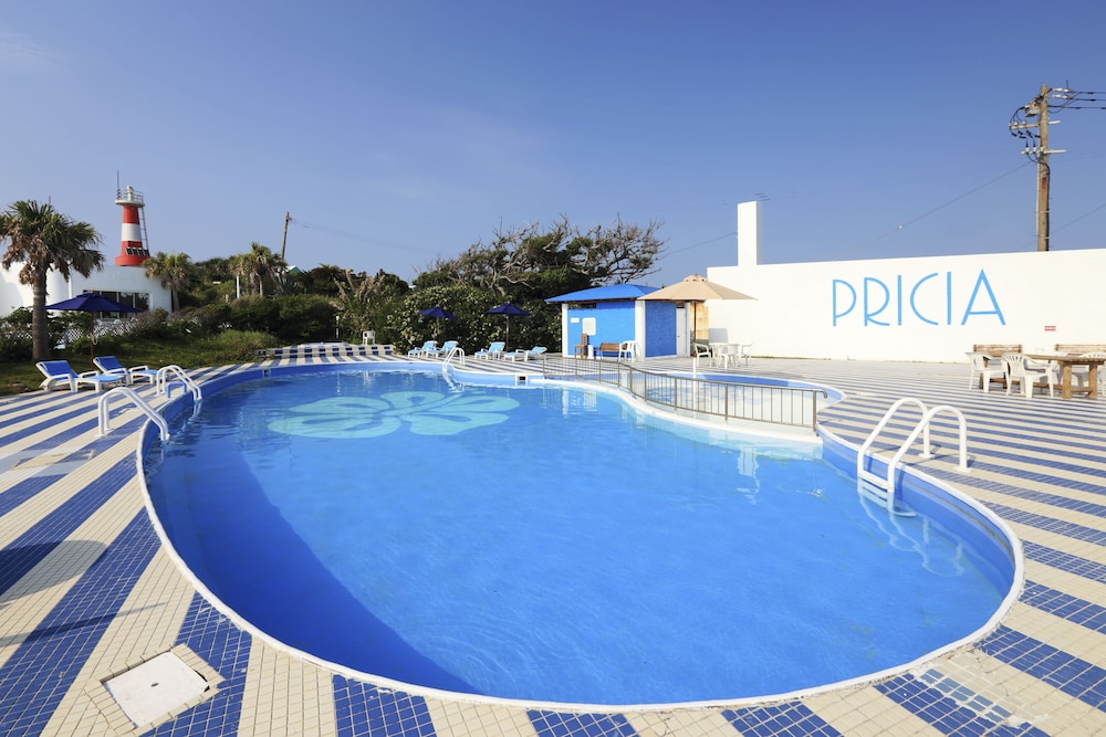 Pricia Resort Yoron 12