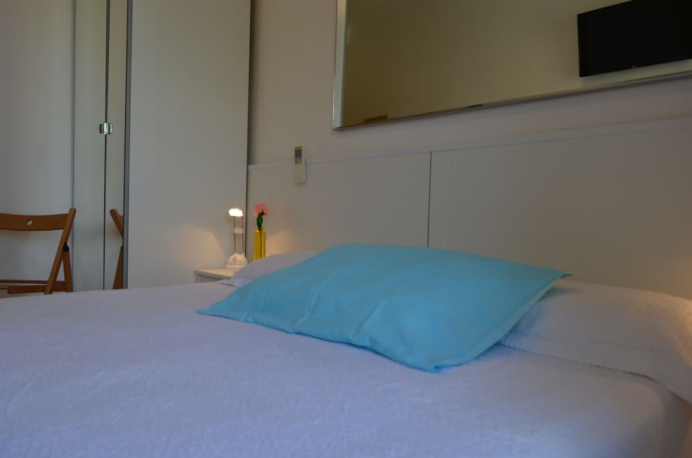 Le Petit Hotel