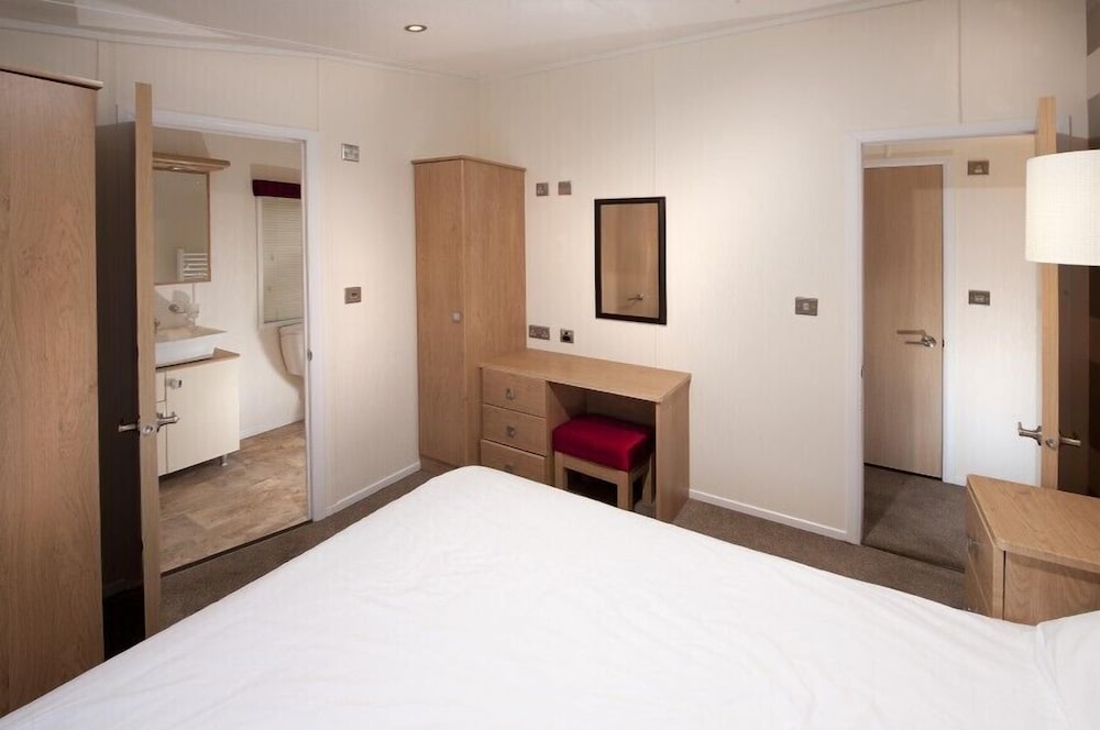 Sandy Meadows Lodge Park