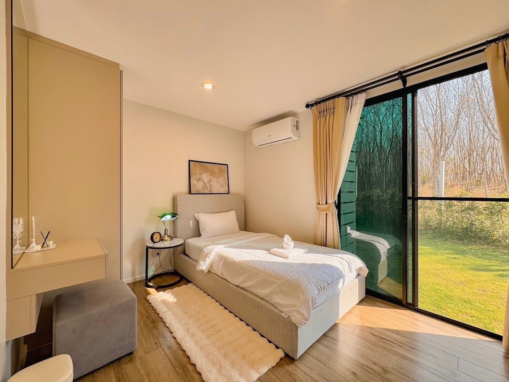 WildWildWest Pool Villa Khaoyai