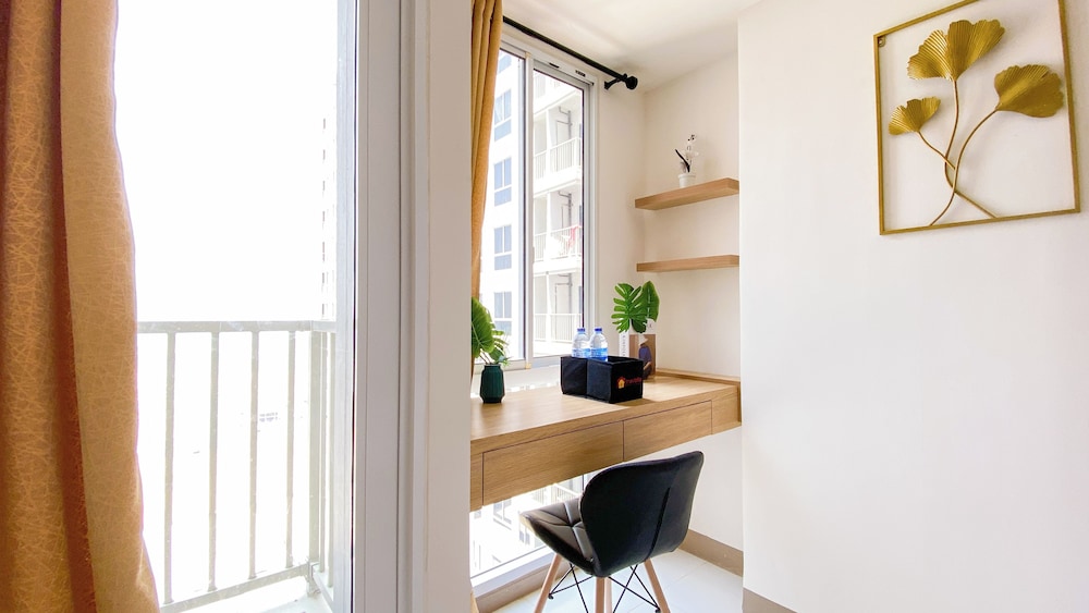 Modern Homey Studio At Tokyo Riverside Pik 2 Apartment
