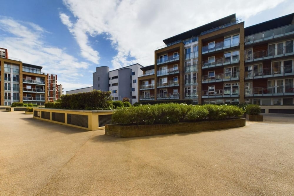 The Battersea Sanctuary - Classy 1bdr Flat With Terrace