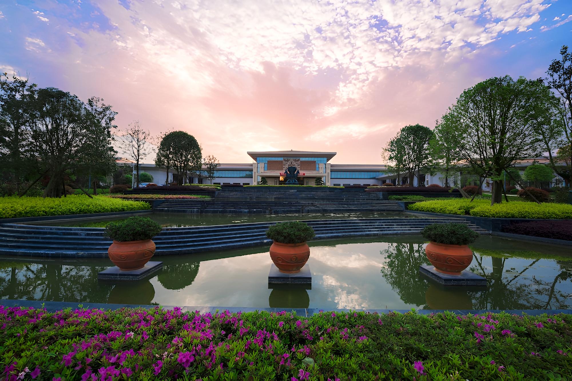 New Century Hotel Guian Guizhou