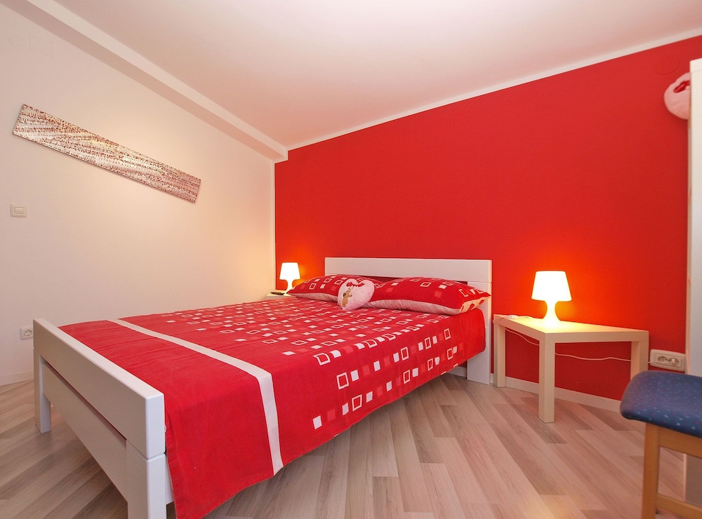 Apartment 1436 view 3