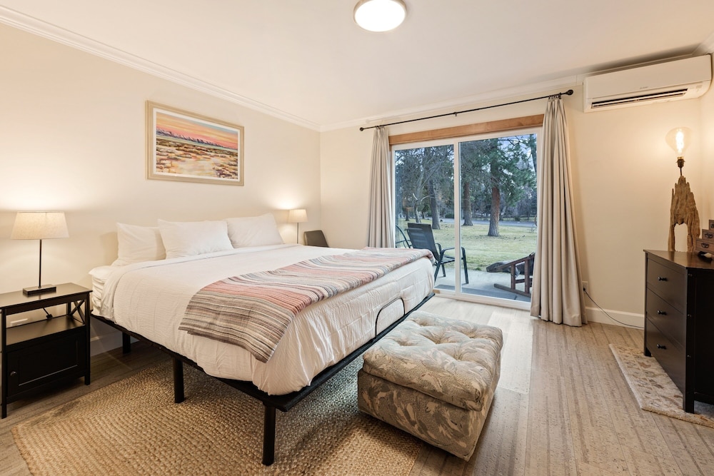 1565 Nw Wall St 128/129 1 Bedroom Condo