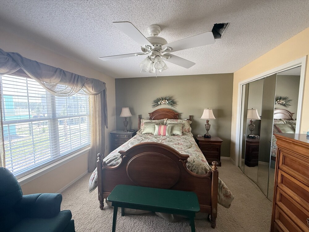 Windsail 6 Bedroom Home