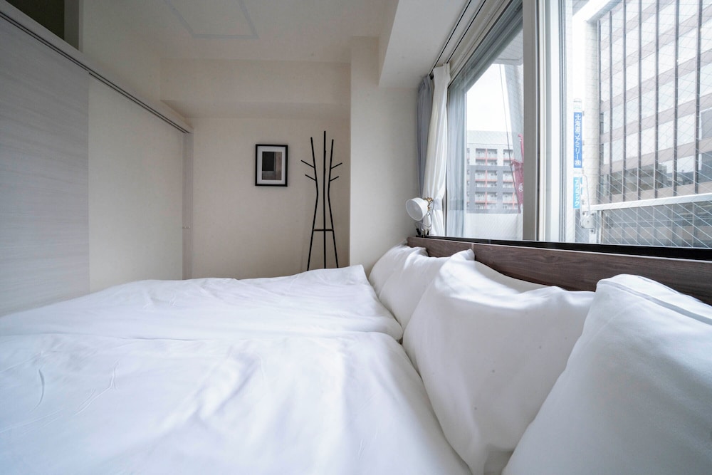 HILLS SAPPORO 402
