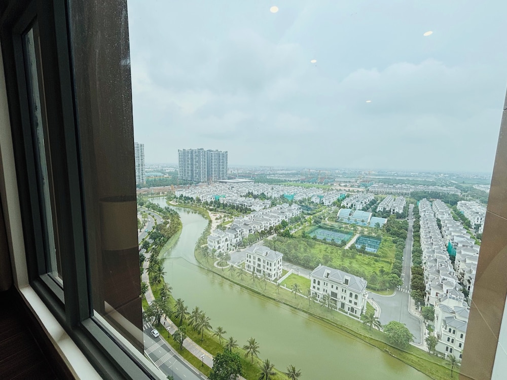 Lake View Homestay Masteri Oceanpark