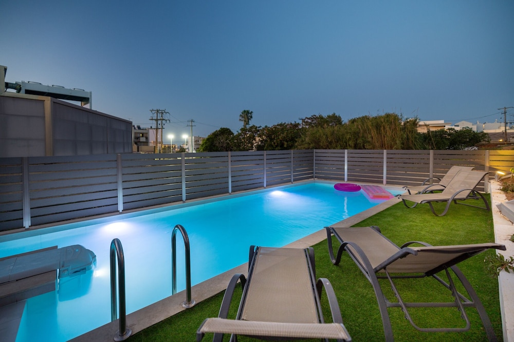 Creta Sun apartments